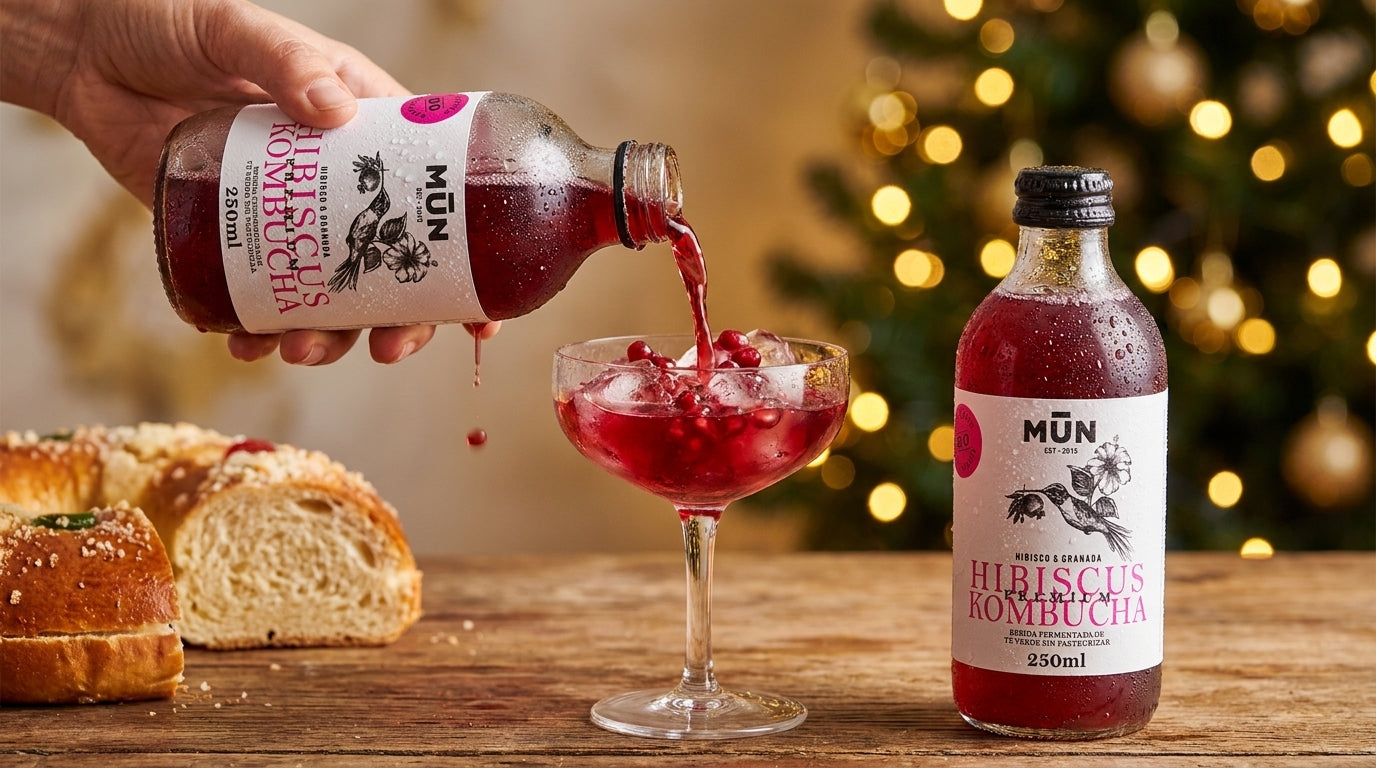 Receta cocktail-roscon-con-hibiscus-kombucha con Mūn Hibiscus Kombucha 250 ml